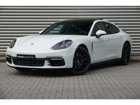 Porsche Panamera 2.9 4 E-Hybrid | NAP | Sportuitlaat | Panoramadak | Comfortstoelen | Bose Surround 