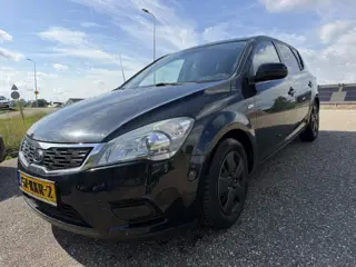 Kia Cee'd 1.4 CVVT X-tra Carplay Airco Trekhaak 2eigenaren APK 9-27