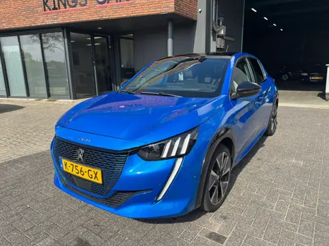 Peugeot E-208 EV GT Pack 50 kWh PANO LED CAMERA CRUISE NIEUW OBC ORIG NL NAP