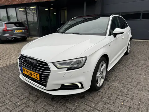 Audi A3 Sportback 1.4 e-tron Sport FACELIFT PANO CAMERA CRUISE VOLLEDIG ONDERHOUDEN