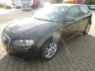 Audi A3 1.6 Attraction Pro Line Business