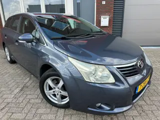 Toyota Avensis Wagon 1.8 VVTi Dynamic / Navi / Camera / Cruise / AUT / Clima