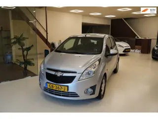 Chevrolet Spark 1.0 16V LS Nieuwe APK