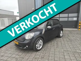 Mini Countryman 1.6 Cooper Salt,Automaat,Navi,Parkeer sensoren,Panoramadak,Cruise control,Afneembare