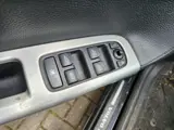 Foto 27 van Volvo S40 2.4i Momentum (bj 2004)