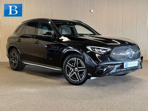 Mercedes-Benz GLC 200 4-Matic AMG STYLING-PANORAMADAK-TREKHAAK-CAMERA-APPLE CARPLAY-COMPLEET