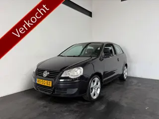 Volkswagen Polo 1.4-16V Turijn. Airco+Nieuwe APK (bj 2006)