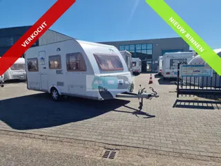 Knaus sudwind 450 TU 2004 Mover, voortent (bj 2004)