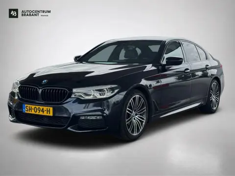 BMW 5-serie 530i High Executive (NL-auto, Dealer OndH, Navi, StoelV, Harman/Kardon, Camera, Head-up,