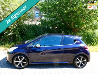 Peugeot 208 1.6 VTi 120pk 2e eig. 128.000km. Clima Leder Navi Panorama