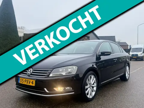 Volkswagen Passat 1.8 TSI Highline 2011 Navi/Clima/Lmv