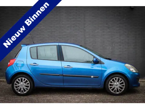 Renault Clio 1.4-16V Dynamique Luxe Net binnen-Nu al te bezichtigen