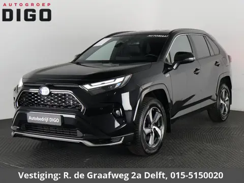 Toyota RAV4 2.5 Plug-in Hybrid AWD Business Plus 1500KG trekgewicht | Stuur-/Stoelverwarming voor & 