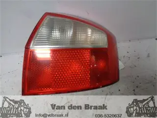 Audi A4 Sedan 2001-2005 Achterlicht rechts