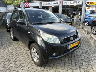 Daihatsu Terios 1.5-16v Expedition 2WD *airco + afn. trekhaak + alle OH-rekeningen*