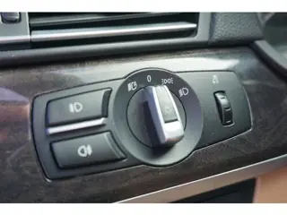Foto 17 van BMW 7-serie 740i