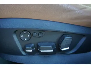 Foto 15 van BMW 7-serie 740i