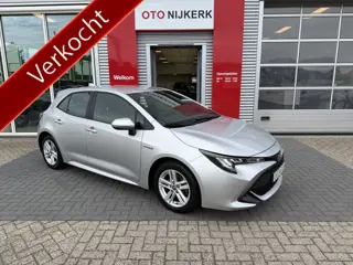 Toyota Corolla 1.8 Hybrid Business *Met Trekhaak!*