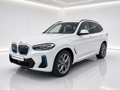 BMW iX3 Executive 80 kWh | 19" | Panorama | Trekhaak | Driving Assistant Professional
