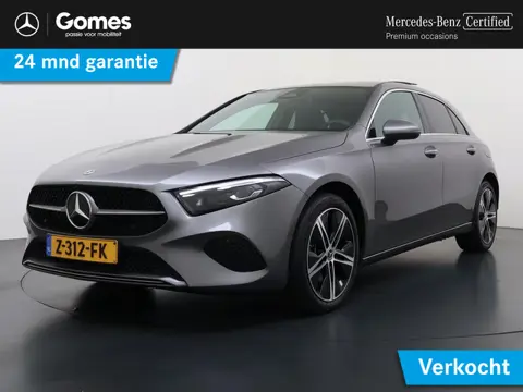Mercedes-Benz A-klasse 250 e Luxury Line | Panoramadak | Achteruitrijcamera | Stoelverwarming | Dode