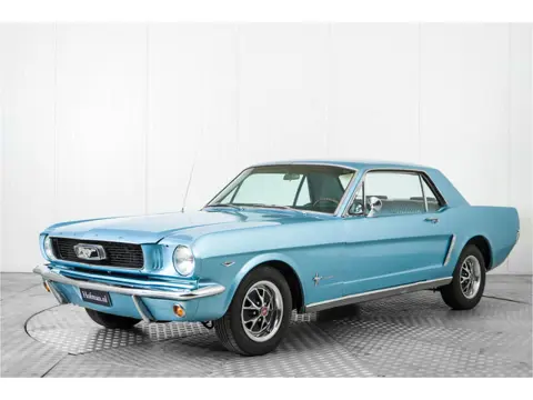Ford Mustang V8 302 automaat (bj 1966)