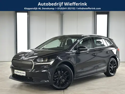Škoda Enyaq iV 60 | Matrix (Crystal Lighting) | Camera | Keyless | Carplay | Navi