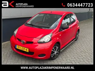 Toyota Aygo 1.0-12V Access nieuwe apk , carplay