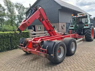 Peecon Metaltech 12ton haakarm kipper dumper (bj 2007)