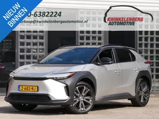 Toyota bZ4X 71kWh/ BI-TONE/ PANORAMADAK/ ELEKT. STOEL/ ELEKT. KLEP/ SOH 96%