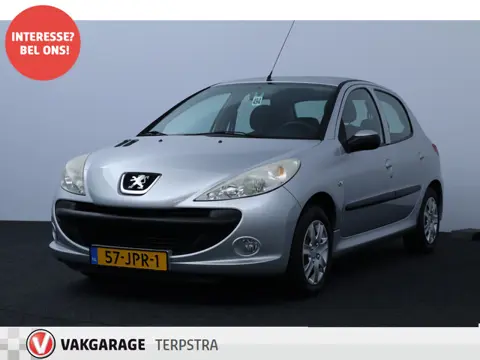 Peugeot 206+ 1.4 XS/ DEALER ONDERHOUDEN!/ D-Riem verv: 73.000 KM!/ Trekhaak/ 5-Drs/ Airco/ C.V. Afst
