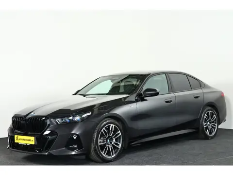 BMW i5 eDrive40 M Sport Edition 84 kWh Navi / ACC / HUD / H&K / Memory / Panorama