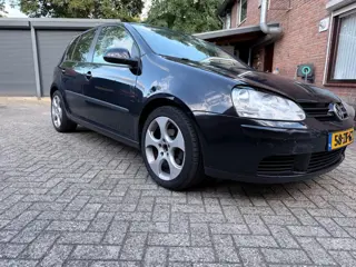 Foto 20 van Volkswagen Golf 1.6 Optive 4
