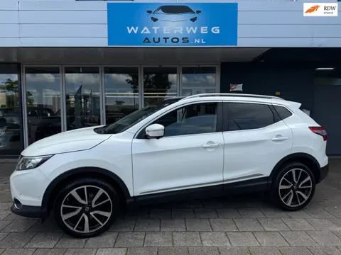 Nissan Qashqai 1.2 Tekna PANO|360 CAM|LEDER|STOEL VERW.