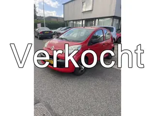 Citroën C1 1.0-12V Séduction 5 Deurs. Nieuwe Apk 09-09-2027 Auto rijdt prima maar heeft hier en daar