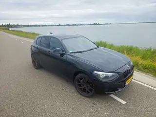 Foto 19 van BMW 1-serie 116i EDE Business+