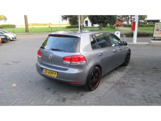 Foto 19 van Volkswagen Golf 1.6 Comfortline