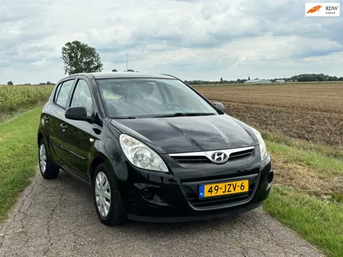 Hyundai I20 1.2i ActiveVersion / Airco / Trekhaak / electr ramen / APK /