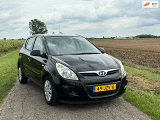Hyundai I20 1.2i ActiveVersion / Airco / Trekhaak / electr ramen / APK /