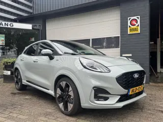Ford Puma 1.0 EB Hybrid ST-Line X (bj 2025, automaat)