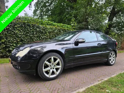 Mercedes-Benz C-Klasse Sportcoupe 230 K. (bj 2002)