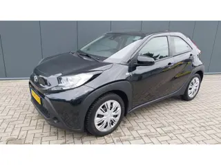 Toyota Aygo X 1.0 VVT-i MT //AIRCO//CARPLAY//CAMERA