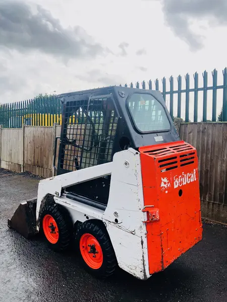 Schranklader Bobcat S70 Skidsteer