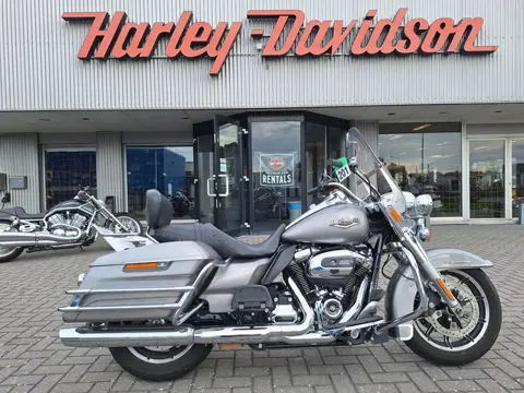 Harley-Davidson FLHR 107 (bj 2017)