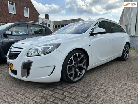 Opel Insignia Sports Tourer 2.8 T OPC 4x4 * AUTOMAAT * 360 PK *