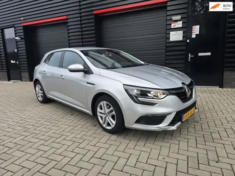 Renault MEGANE 1.5 Blue dCi Limited |NAVIGATIE | AIRCO |PDC | LED | CRUISE CONTROL | NW APK