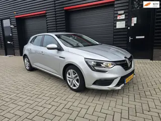 Renault MEGANE 1.5 Blue dCi Limited |NAVIGATIE | AIRCO |PDC | LED | CRUISE CONTROL | NW APK