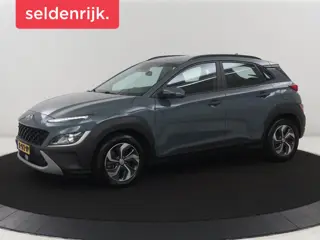 Hyundai Kona 1.6 GDI HEV Comfort Smart | Trekhaak | Adaptive cruise | Camera | Carplay | KRELL sound