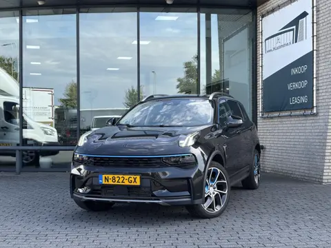 Lynk & Co 01 1.5*PLUG-IN*NAVI*PANO*CAM*ACC*CARPLAY*ECC*LED*