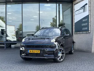 Lynk & Co 01 1.5*PLUG-IN*NAVI*PANO*CAM*ACC*CARPLAY*ECC*LED*