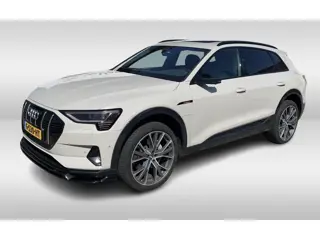 Audi e-tron e-tron 55 quattro advanced 95 kWh / SoH 92,3% / Trekhaak / Panoramadak / 360Camera / Key